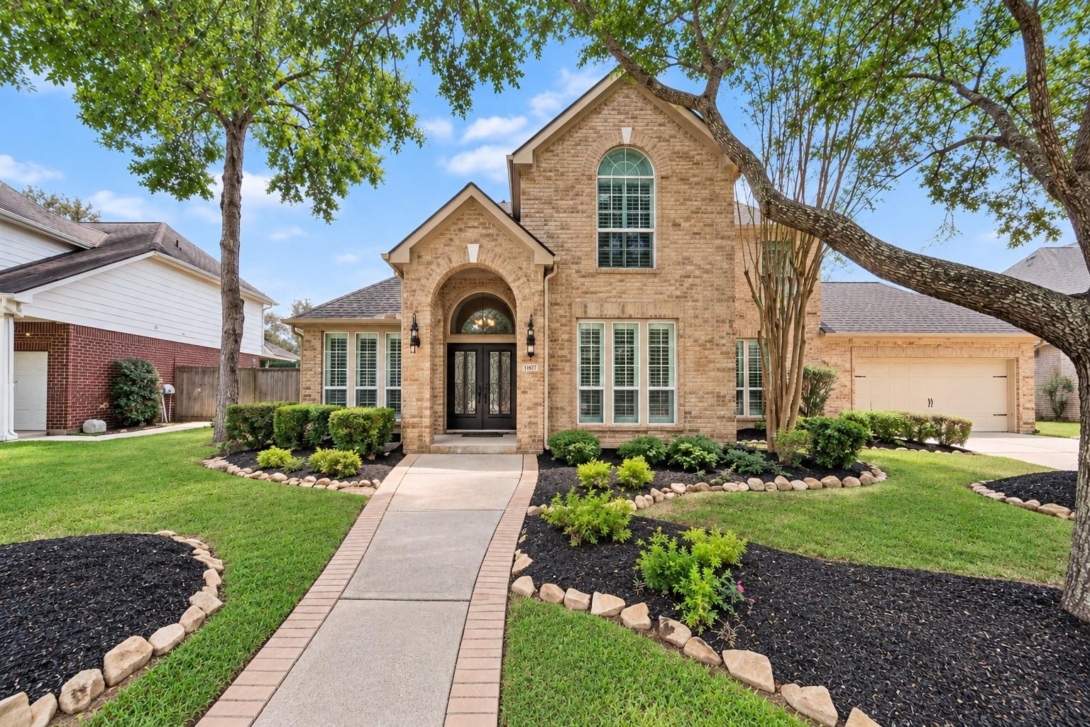 1422 Hillside Forest Drive — photo