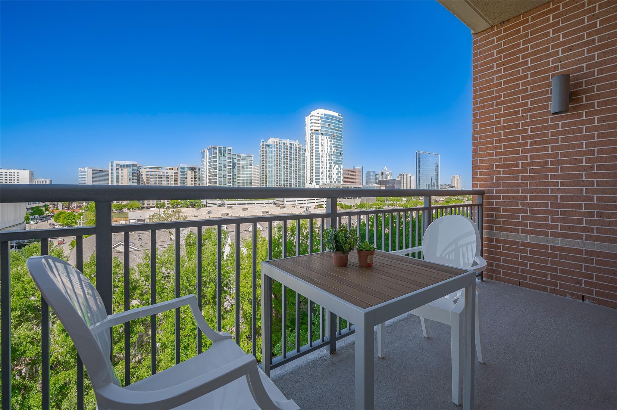 2207 Bancroft Street #604 — photo