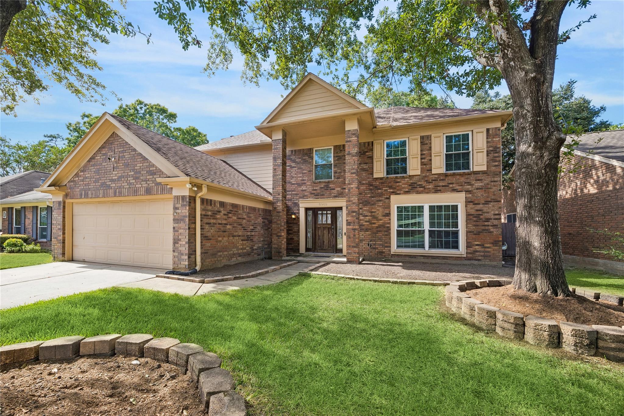 8902 Stoney Bend Drive — photo