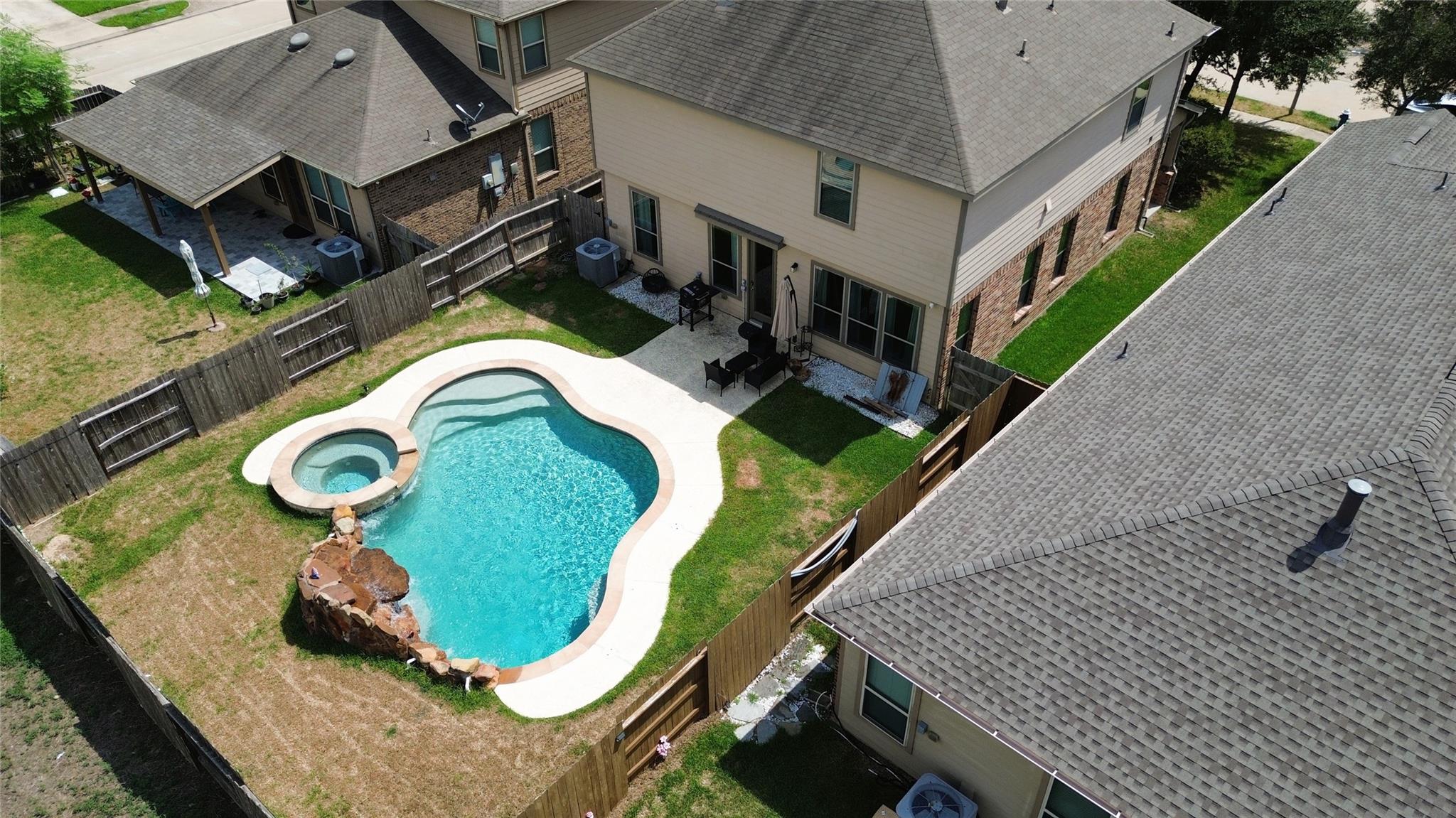22518 Belmont Cove Lane — photo