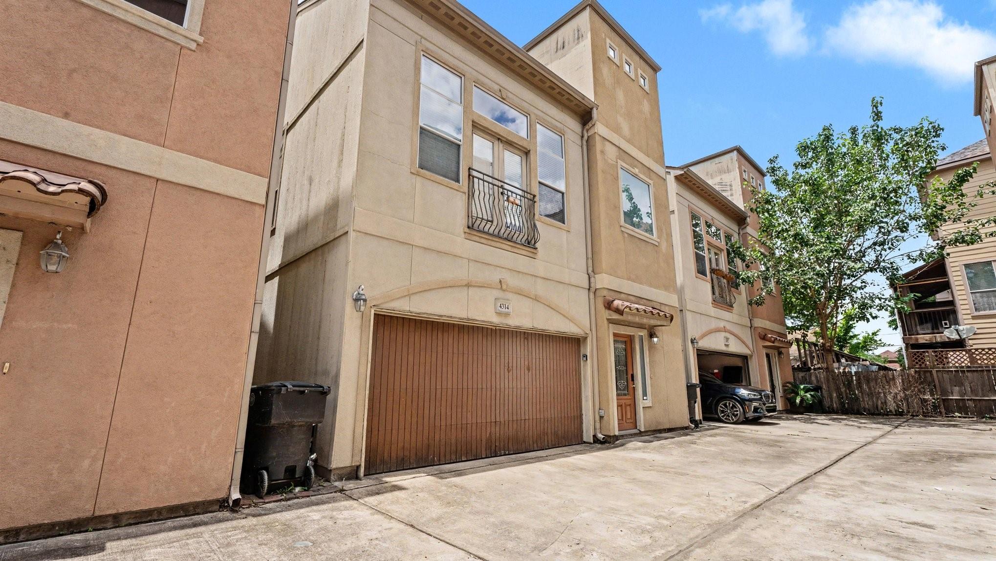 4314 Eli Street — photo