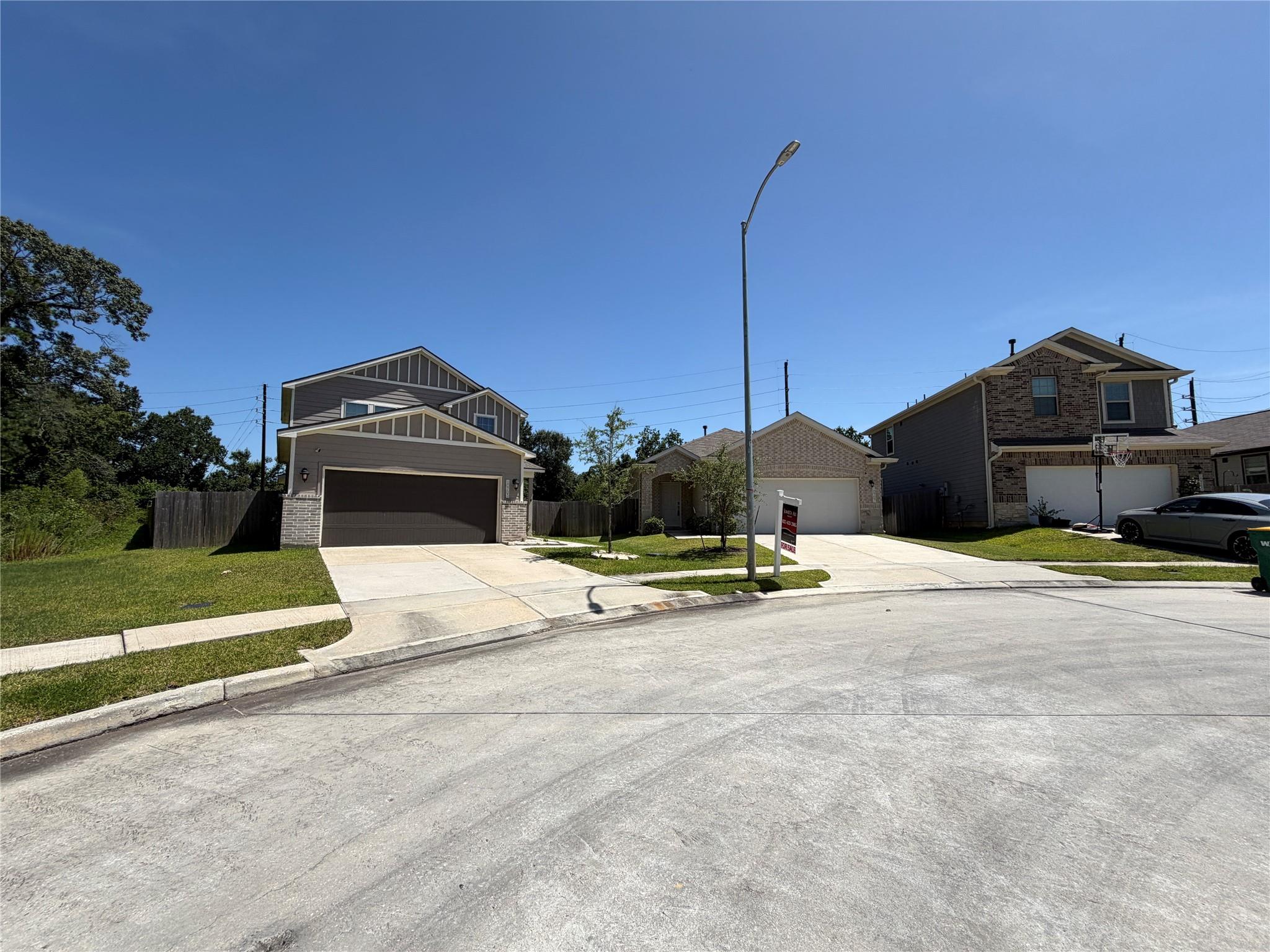 10703 Catclaw Court — photo