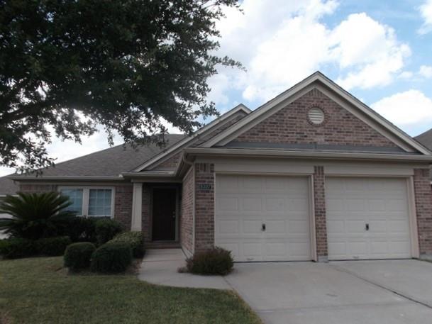 9307 Lakeway View Lane — photo