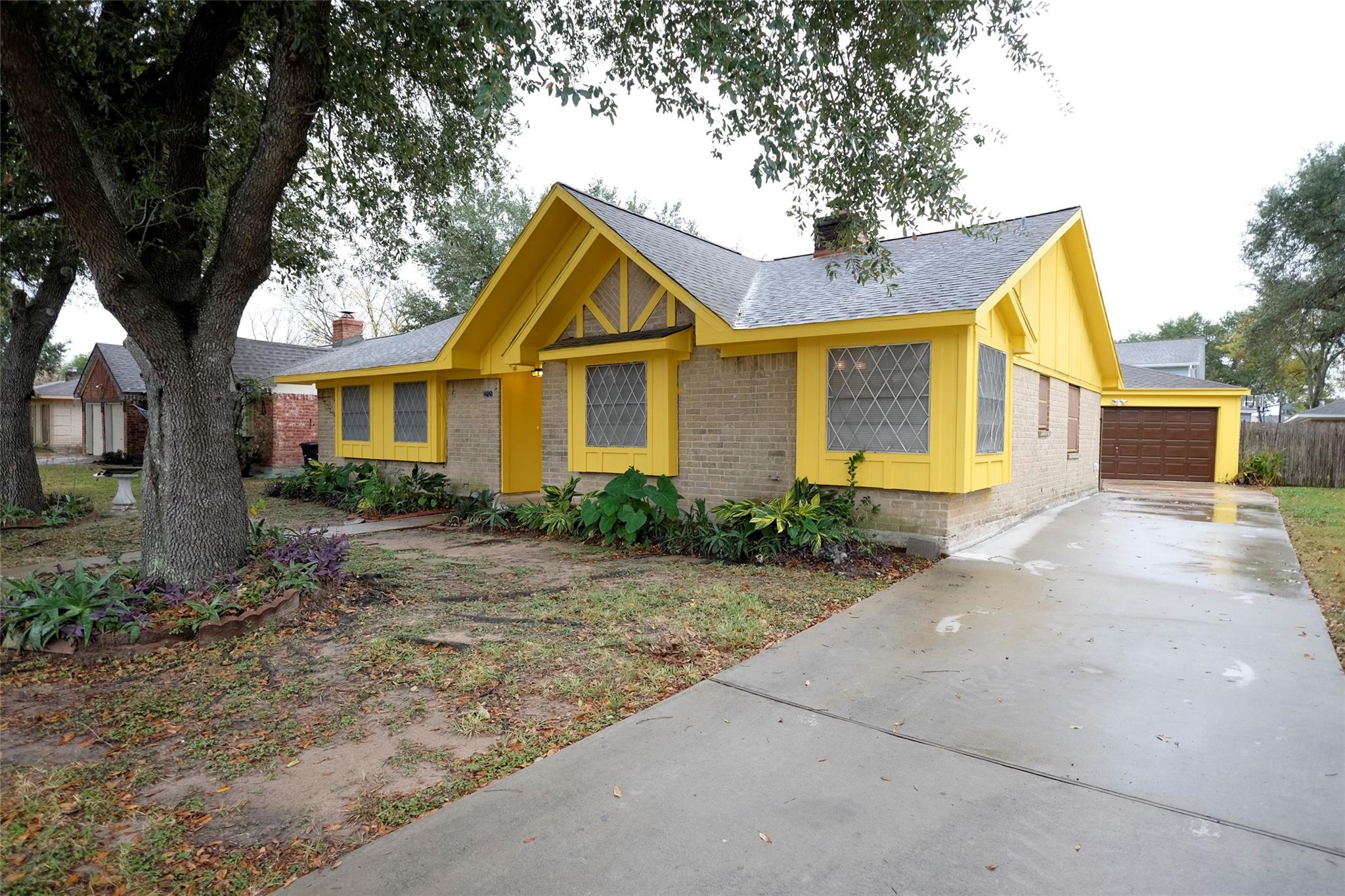 12323 Bexley Drive — photo