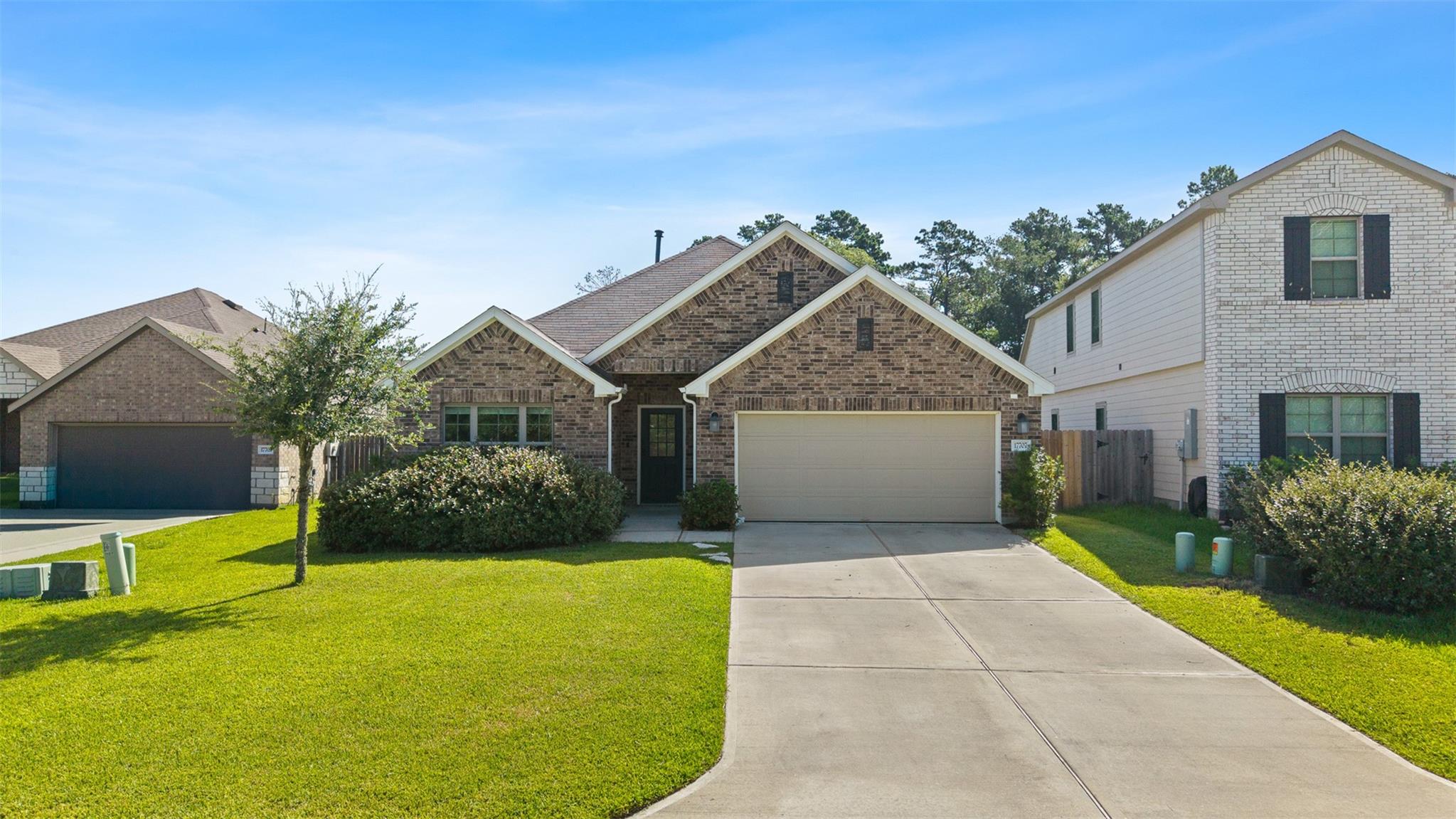 17707 Sapphire Pines Drive — photo