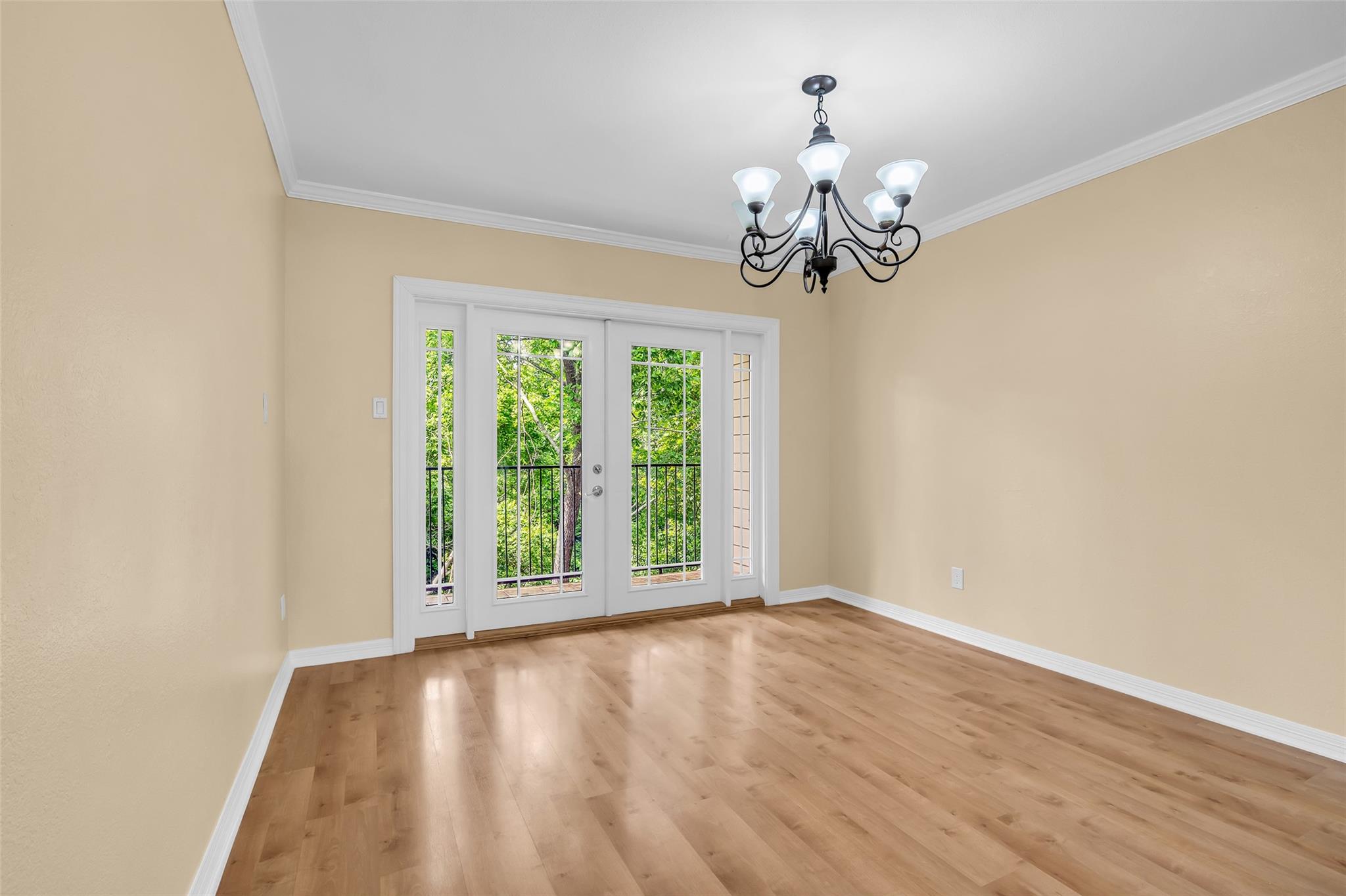 1800 Stoney Brook Drive #205 — photo