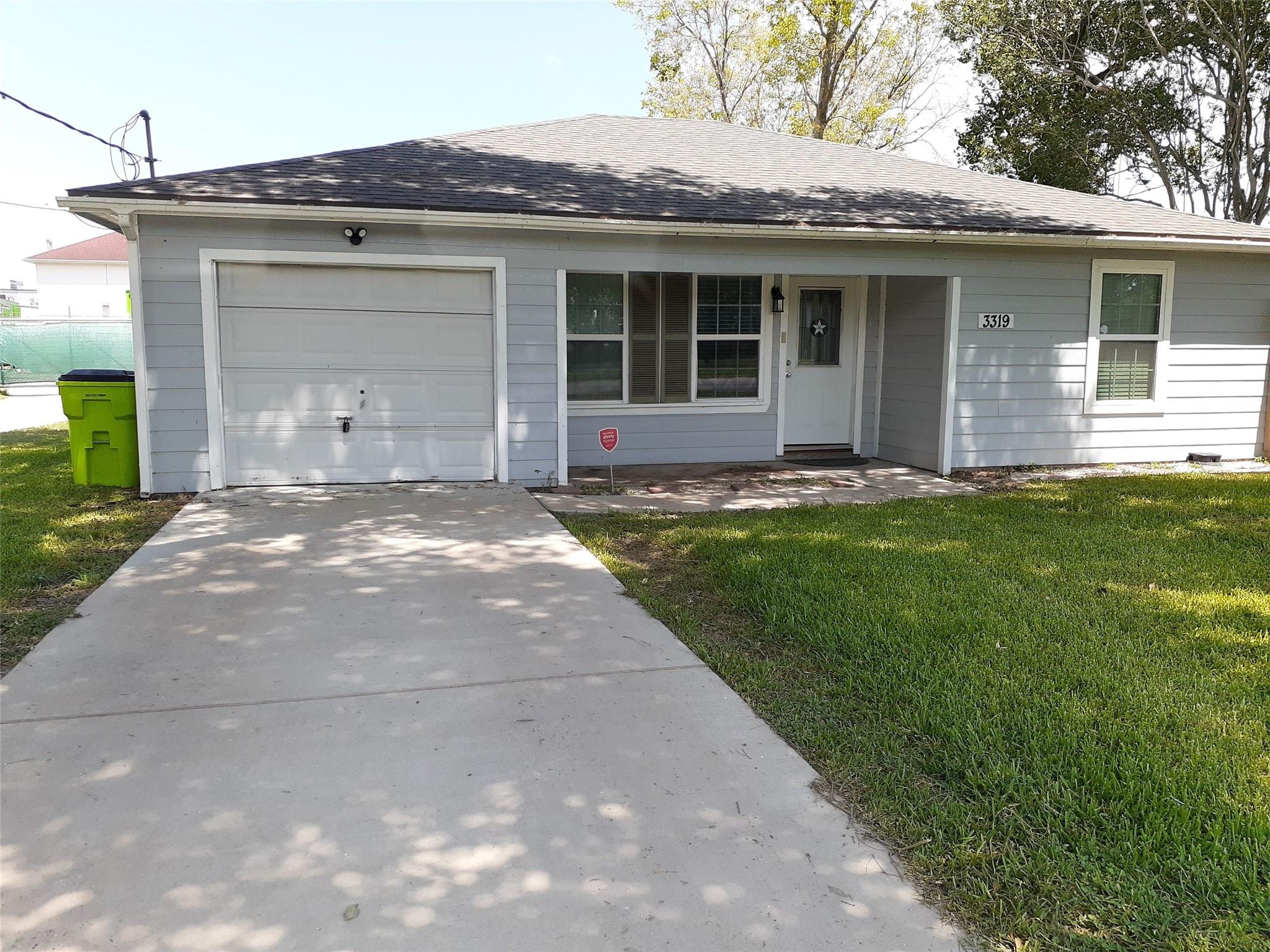 3319 Houston Street — photo