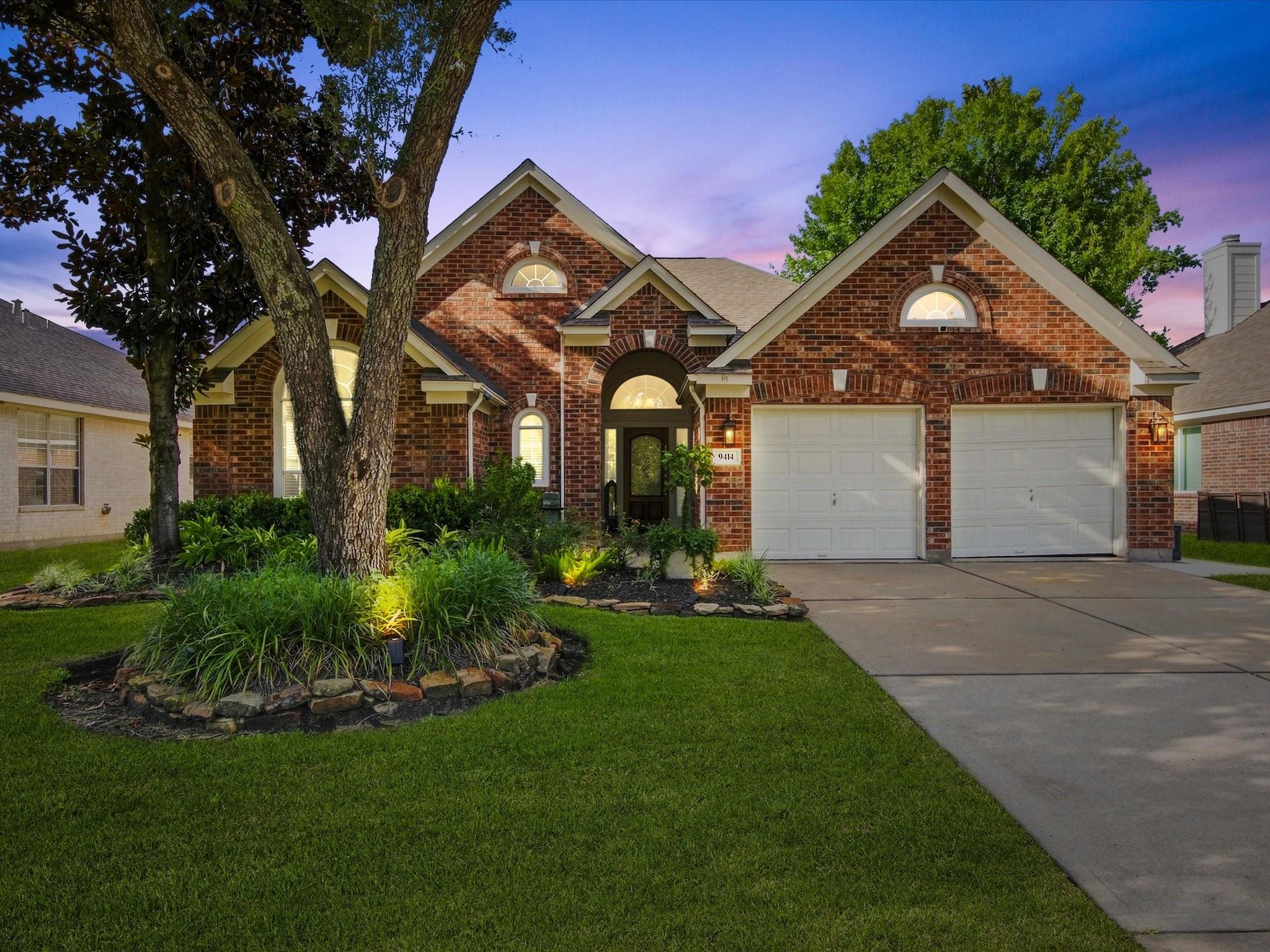 9414 Skipping Stone Lane — photo