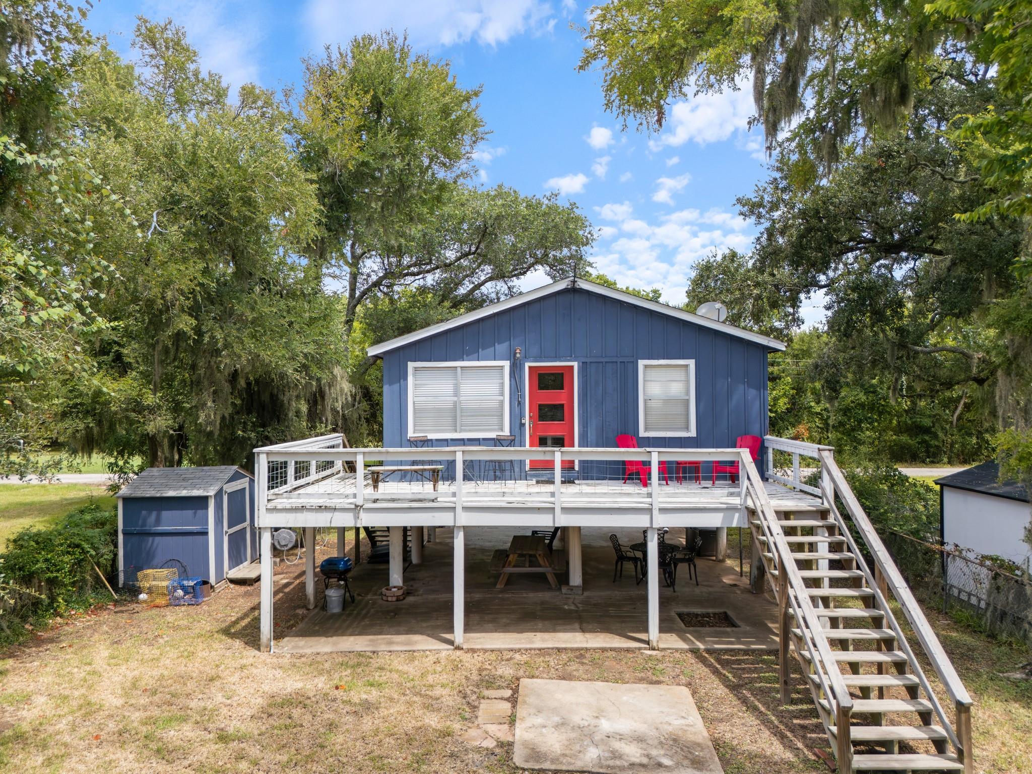 147 Private Road 652 — photo