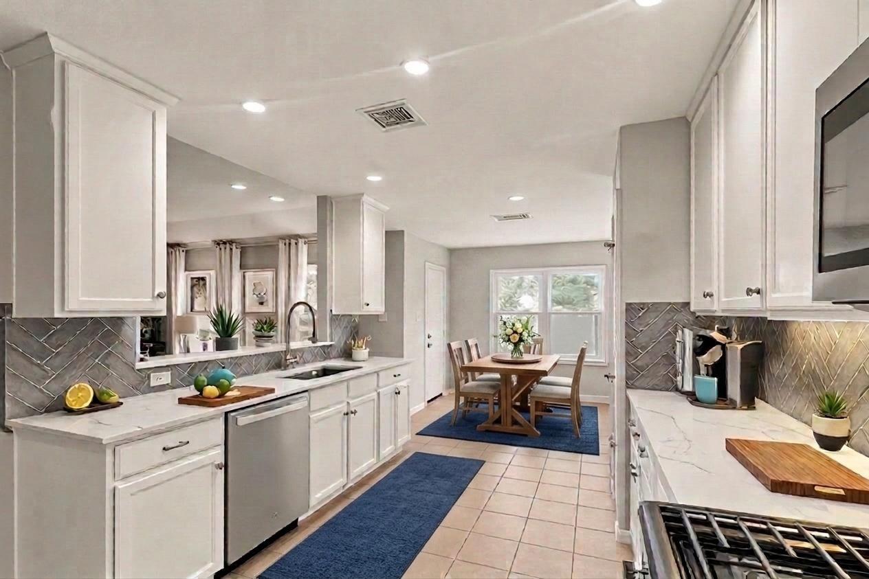 13522 Northsun Lane — photo