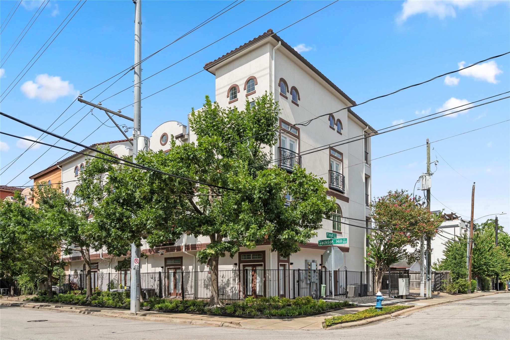 802 Jackson Hill Street #201 — photo