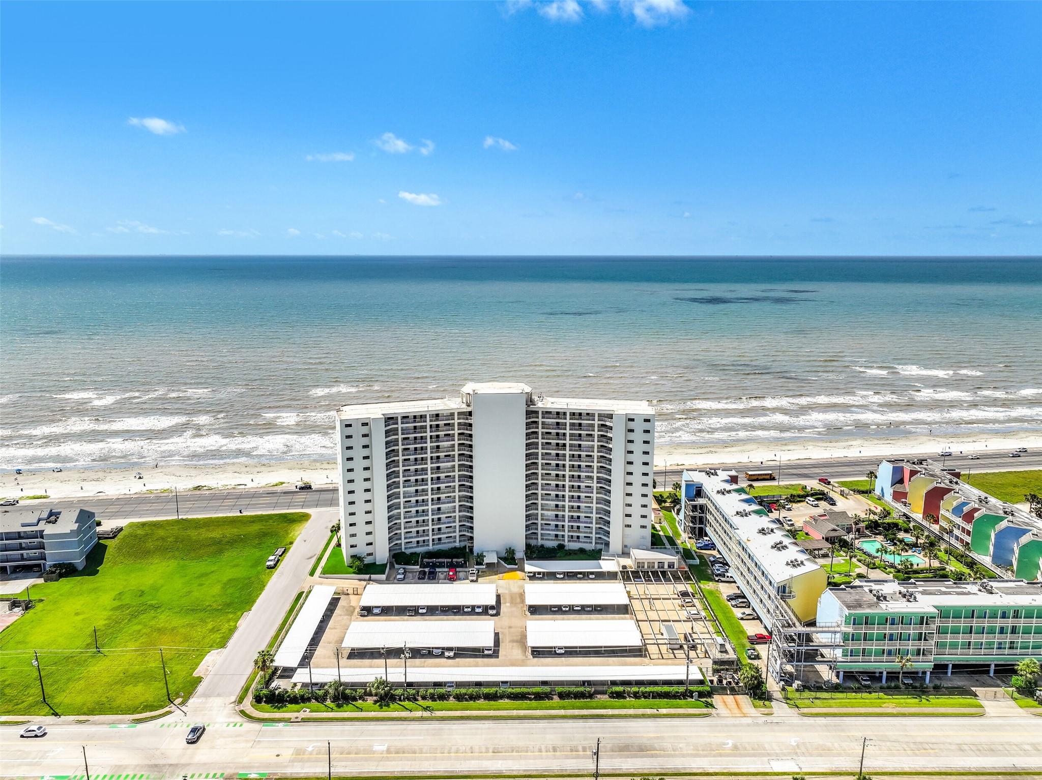 7700 Seawall Boulevard #402 — photo
