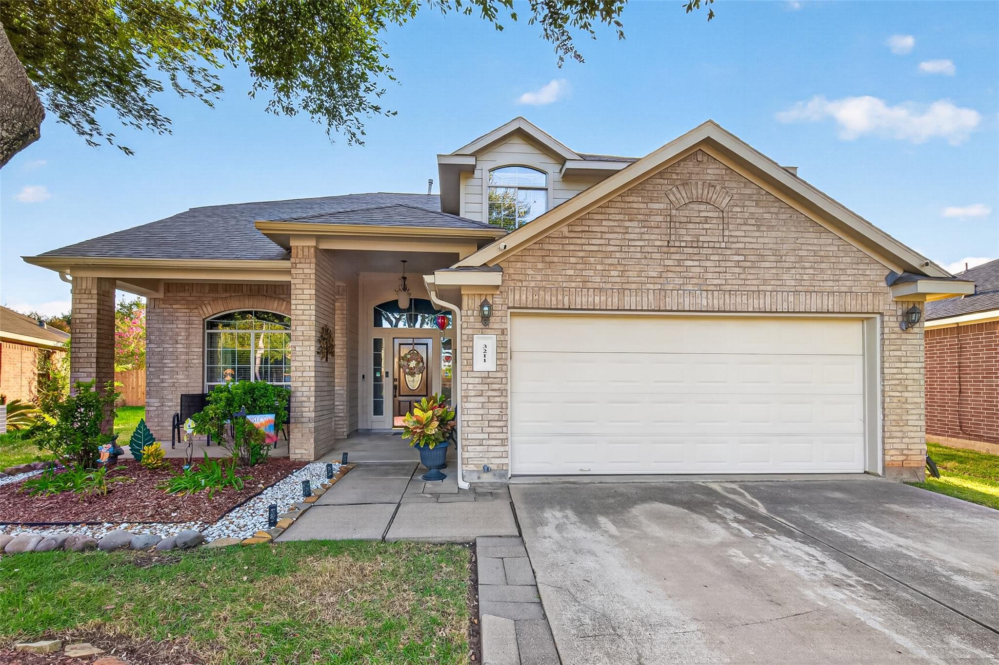 3211 Painted Meadow Circle — photo