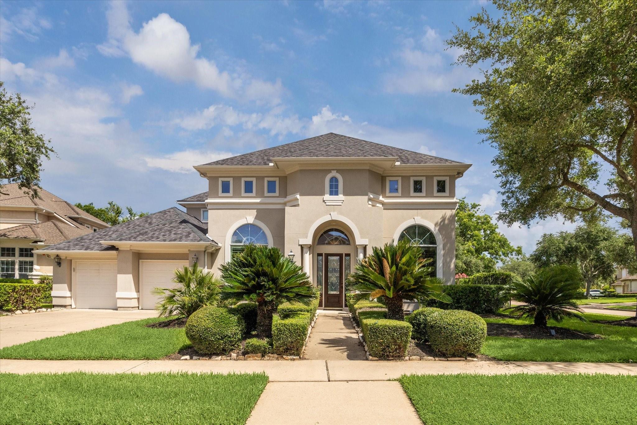 5215 Eagle Pointe Court — photo