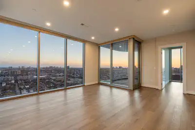 1711 Allen Parkway #2403 — photo