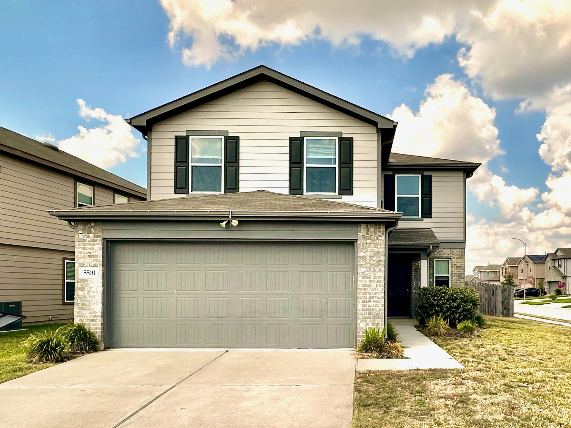 5510 Eagle Sky Boulevard — photo