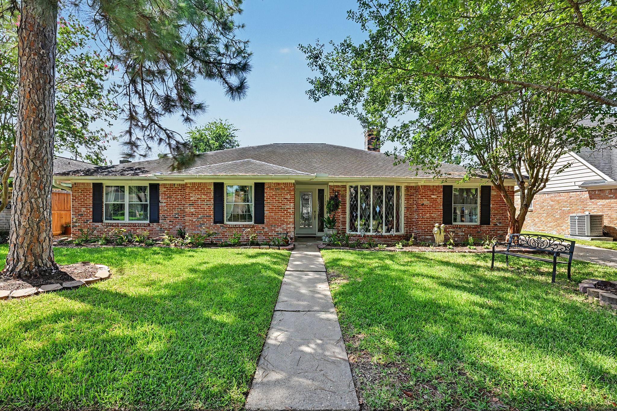 7719 Burning Hills Drive — photo