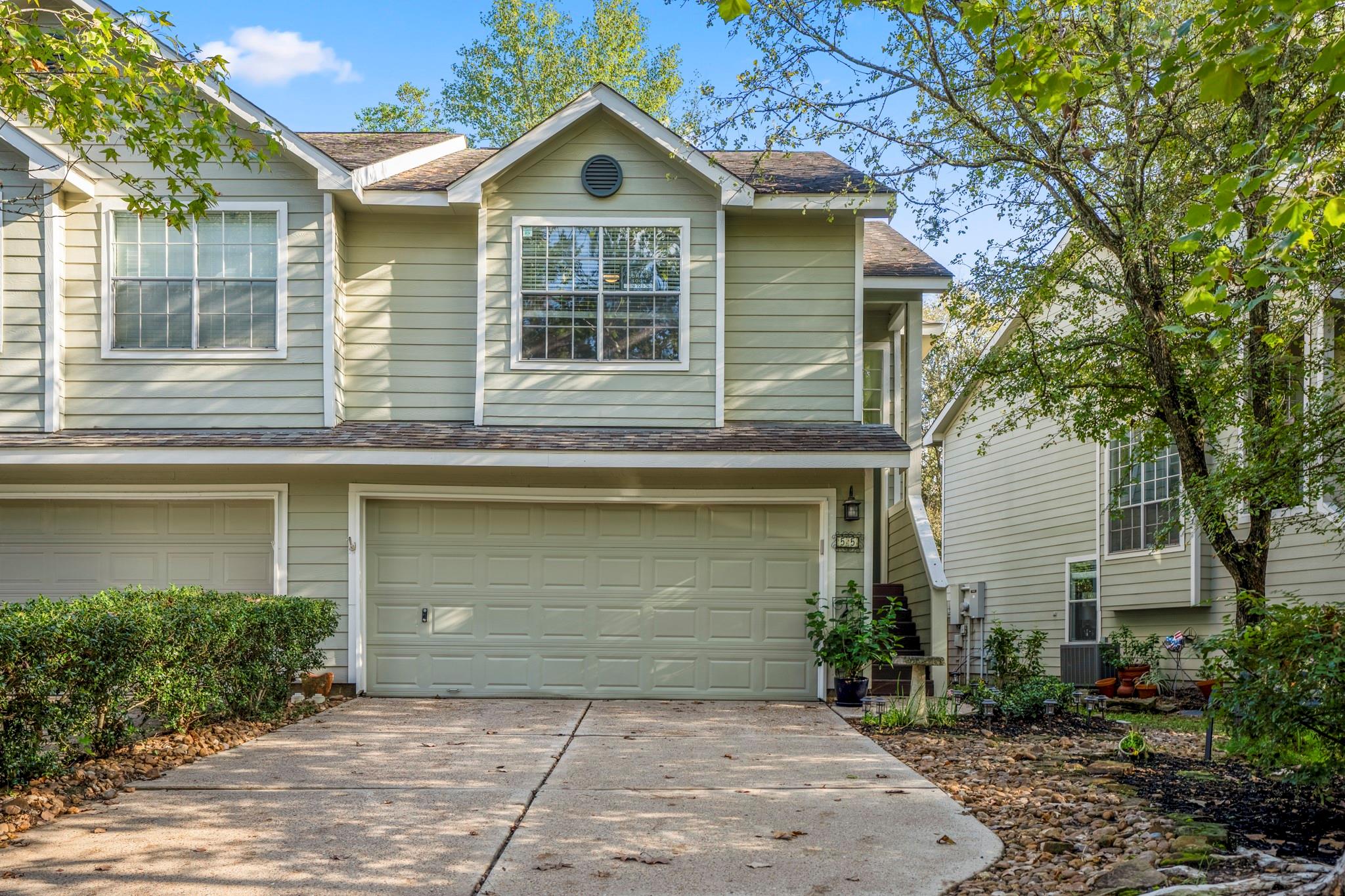 55 N Walden Elms Circle — photo