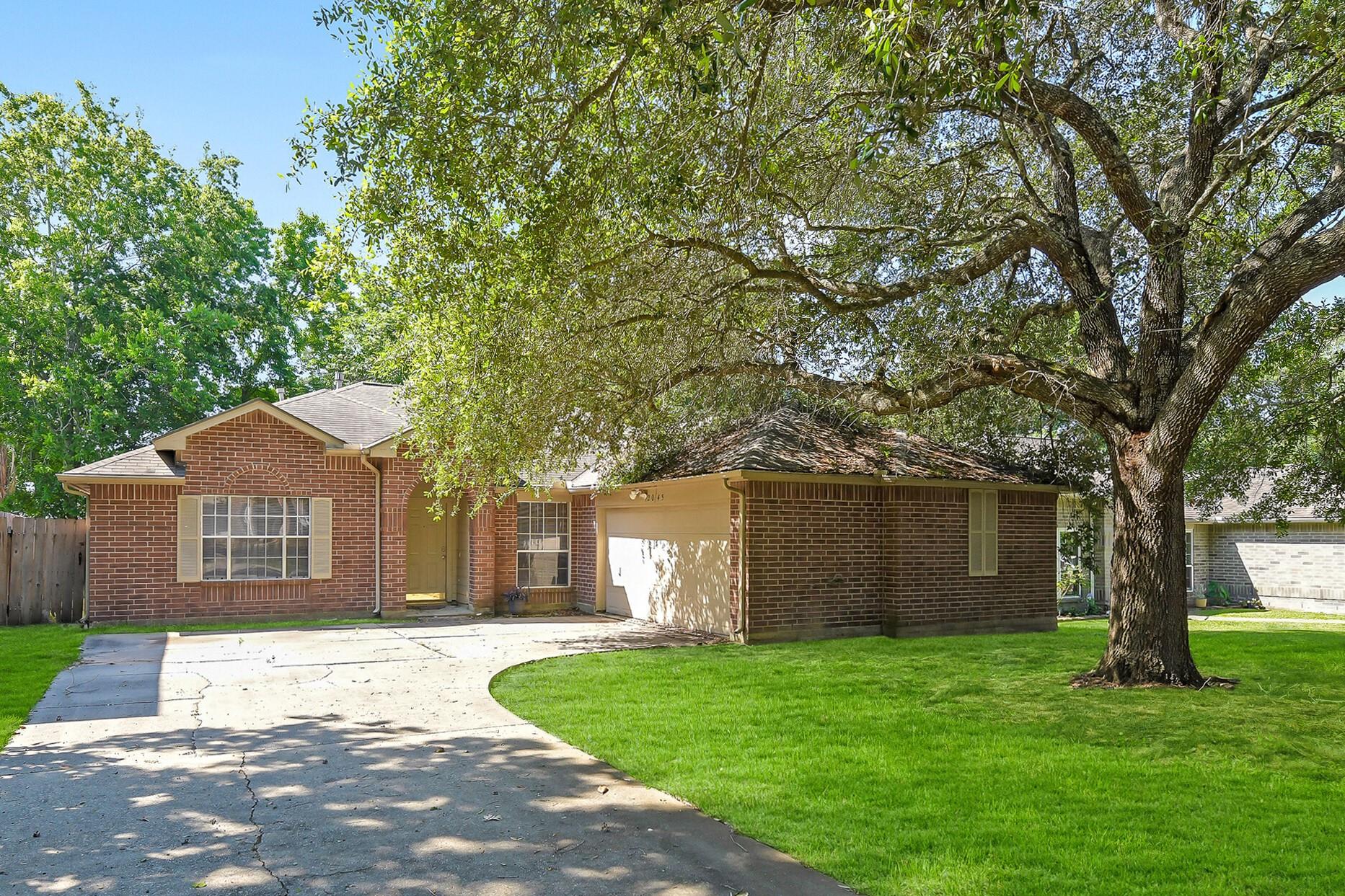 12045 La Salle Branch — photo