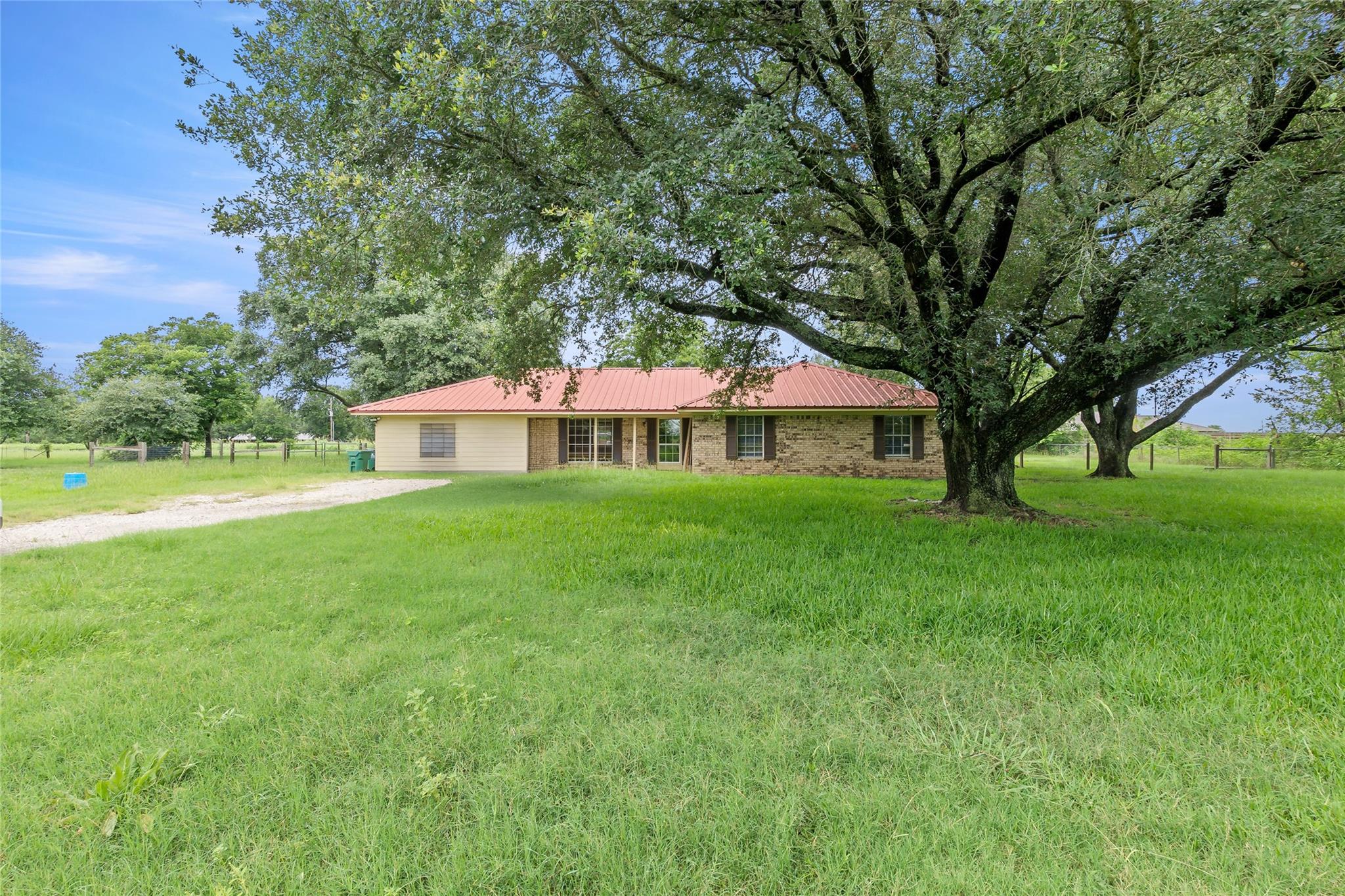 970 Martin Road — photo