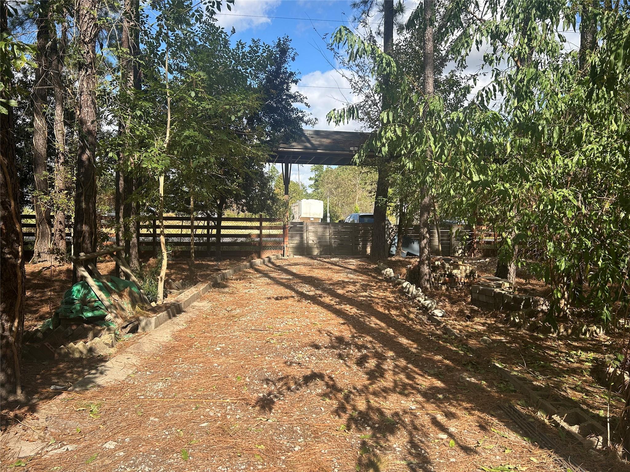 1780 County Rd 3479a, Cleveland, TX 77327 — photo 3