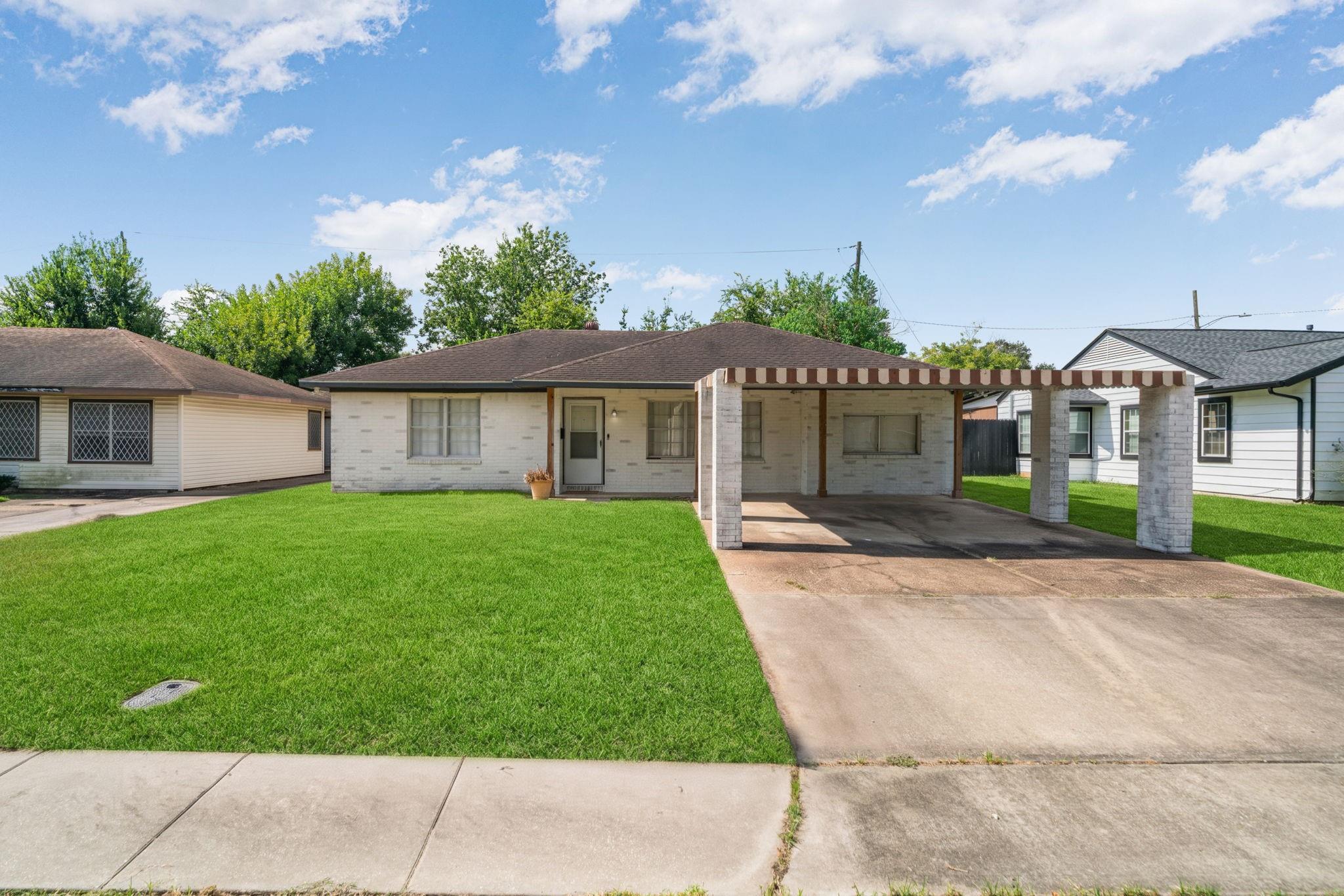 3606 Yosemite Street — photo
