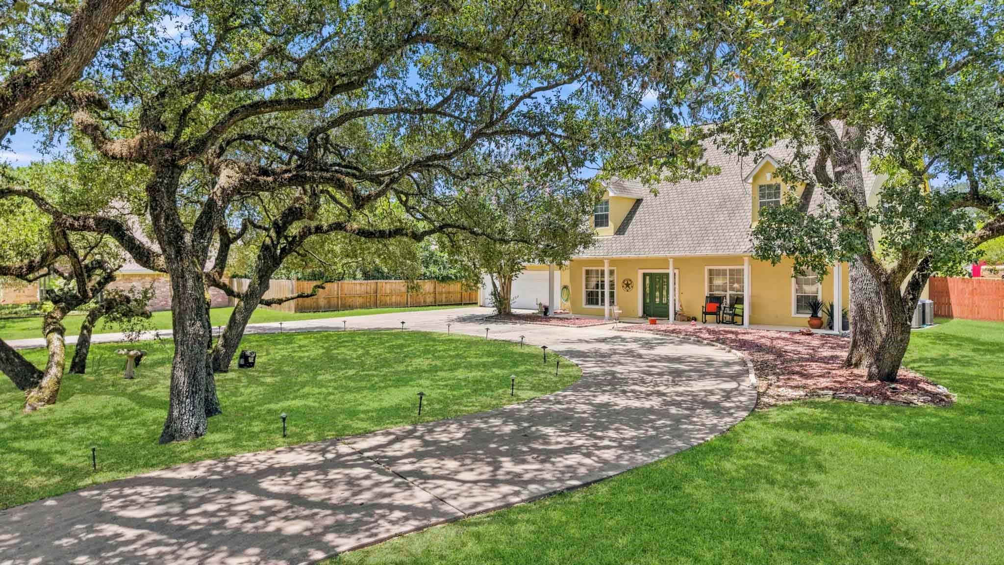 1036 Shirley Oaks Street — photo