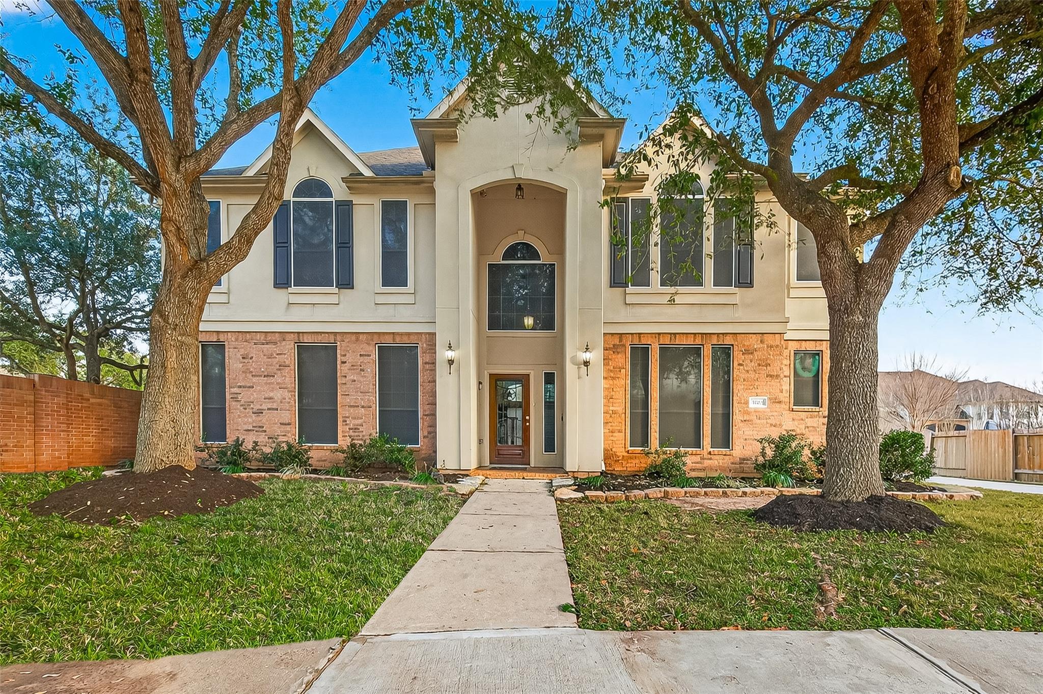 21103 Falcon Creek Court — photo