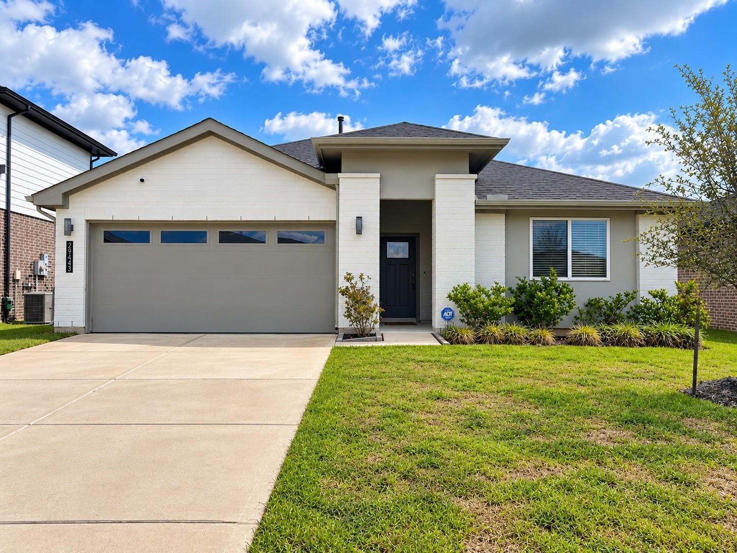 29443 Bryans Manor — photo