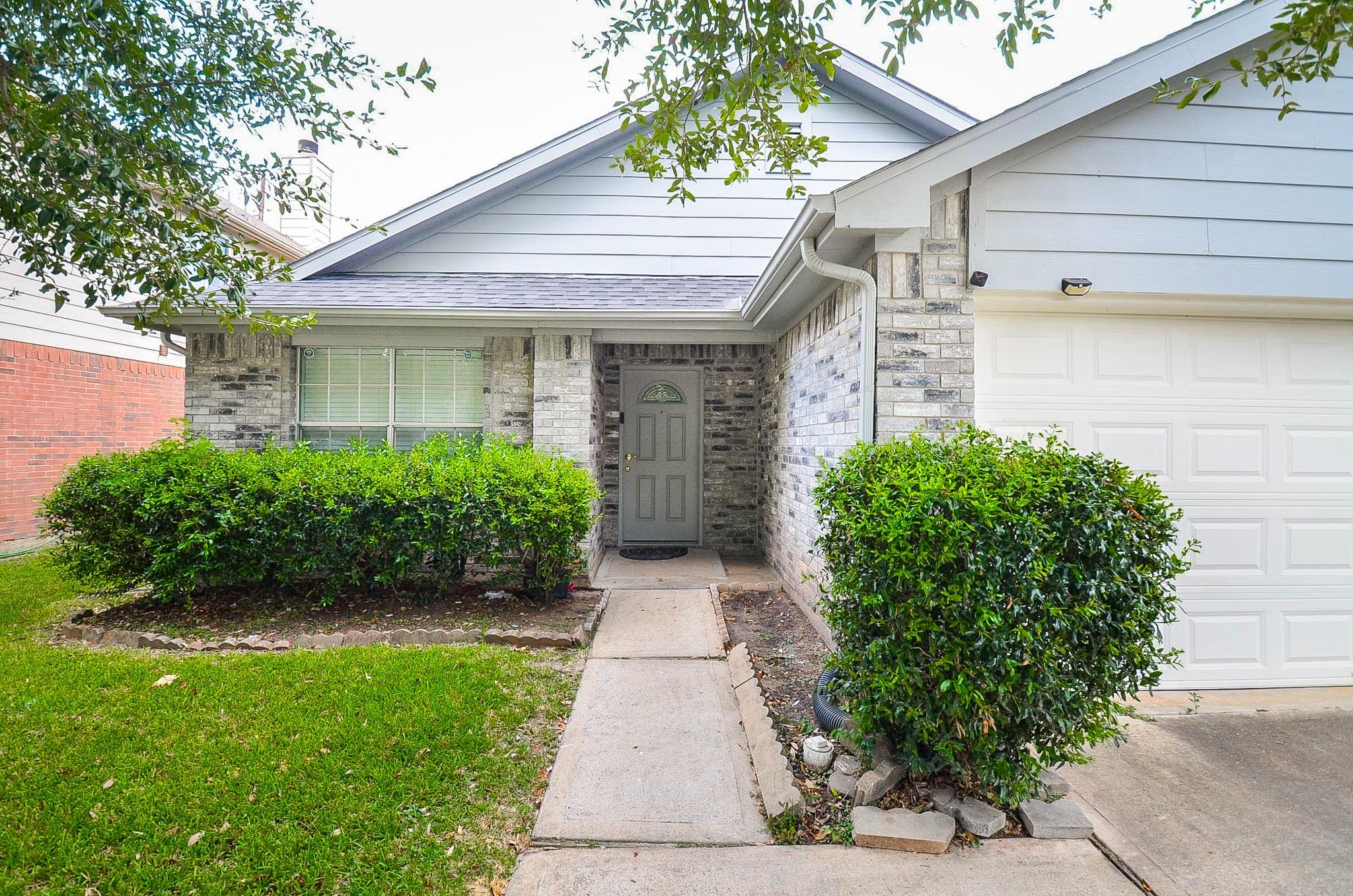 9503 Eaglewood Spring Drive — photo