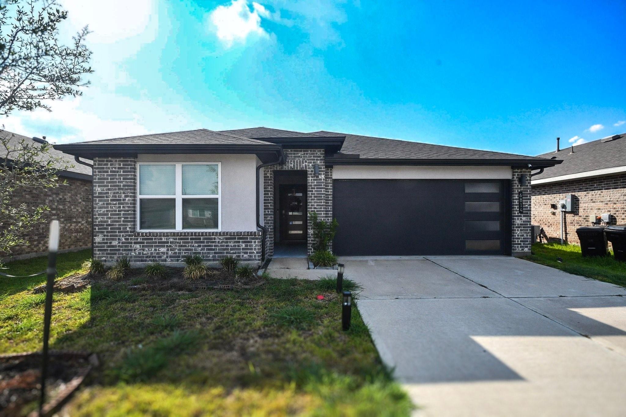 6814 Halifax Harvest Lane — photo