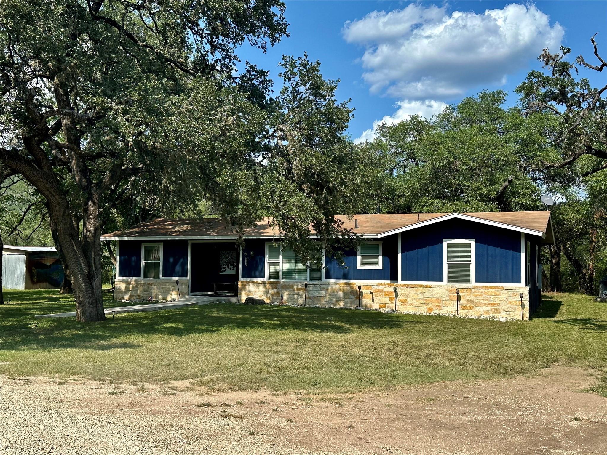 23883 US Hwy 83 N — photo