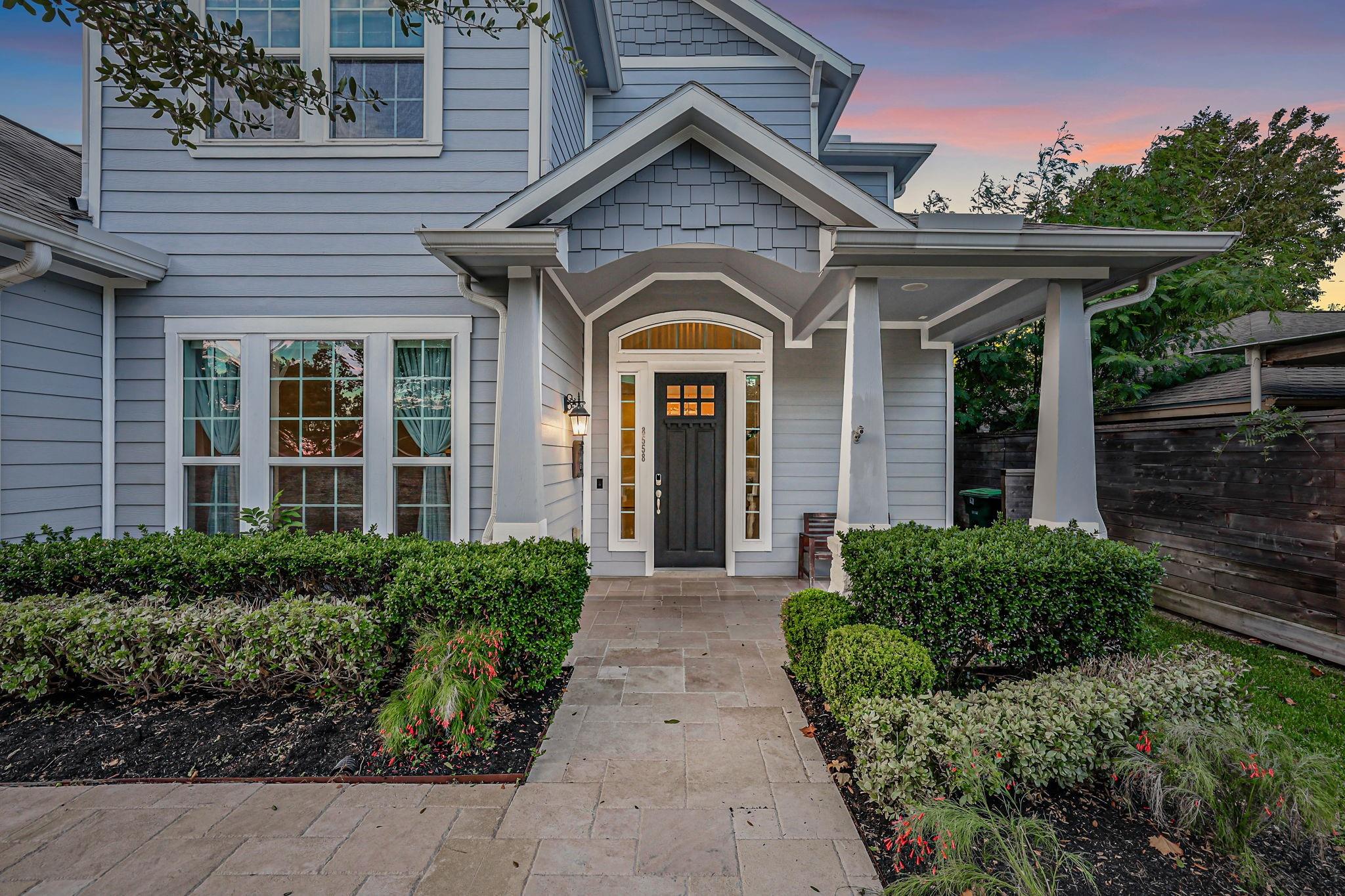 8558 Ridgepoint Drive — photo