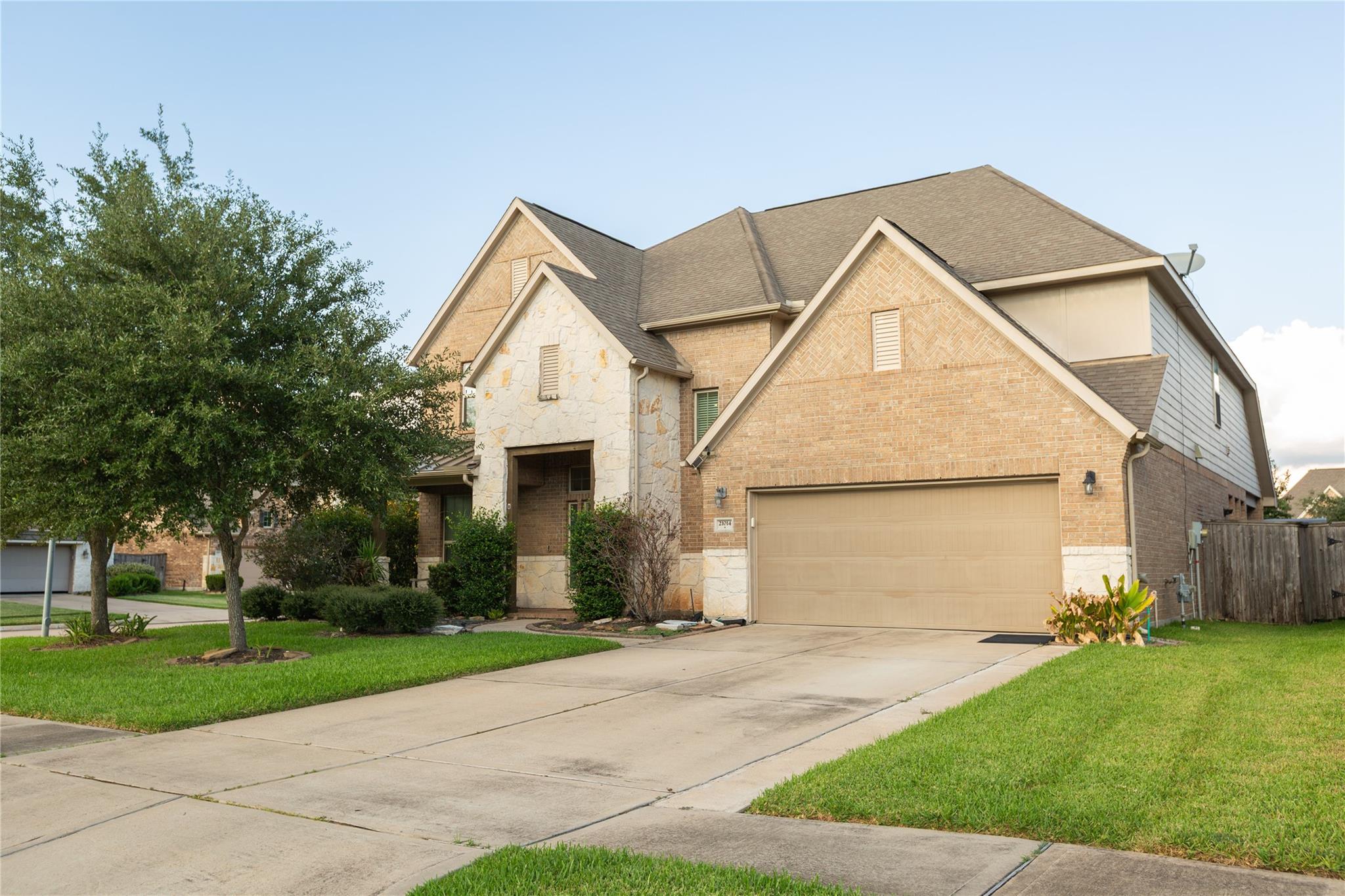 21014 Brunson Falls Drive — photo