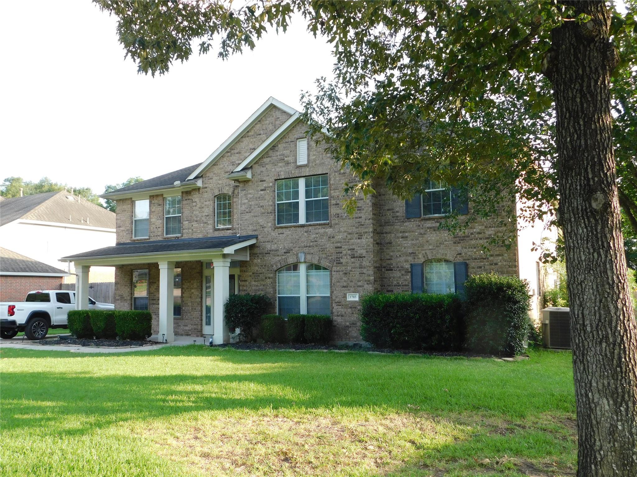 1703 Summergate Drive — photo