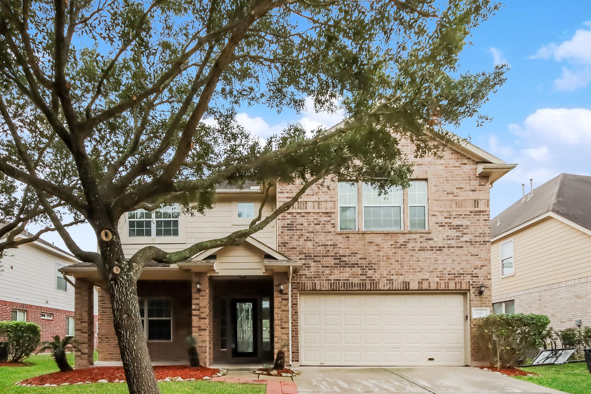 9410 Mustang Park Court — photo