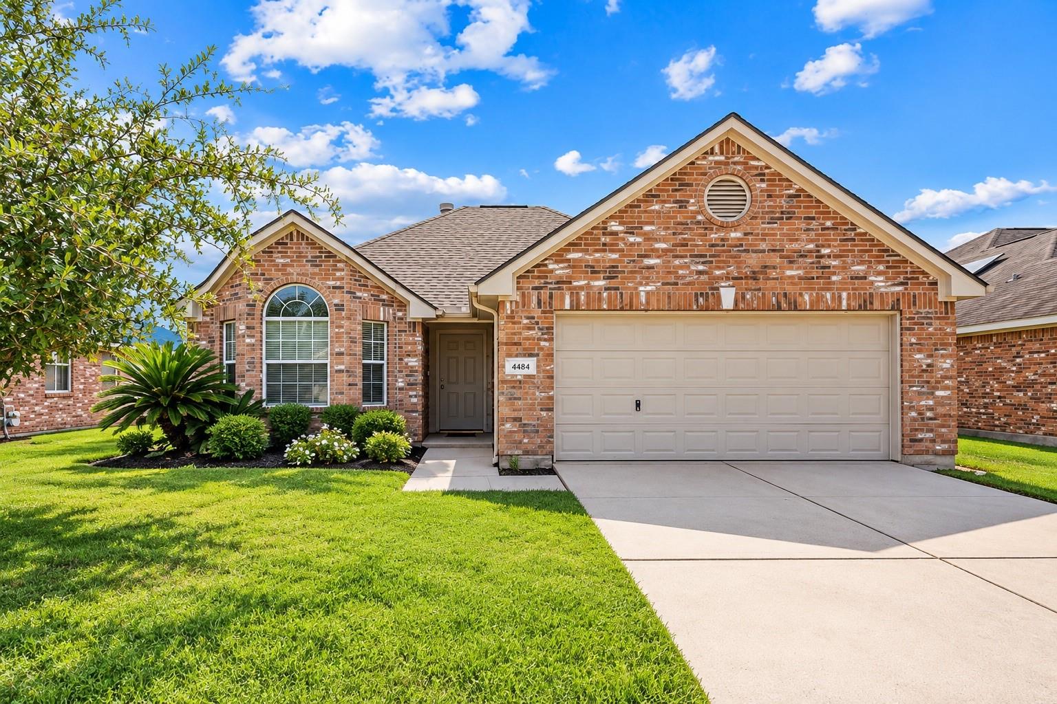 4414 Bridgevillage Drive — photo