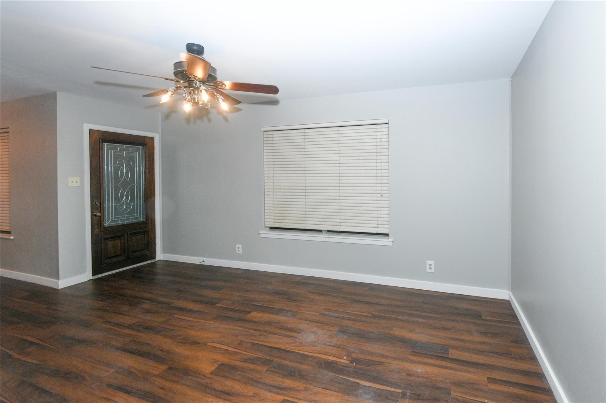 204 E 18th Street, Georgetown, TX 78626 — photo 3