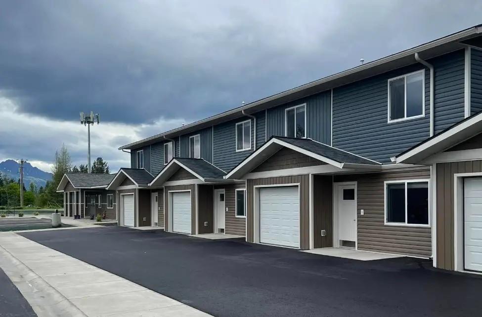 12821 E Scott Rd — photo