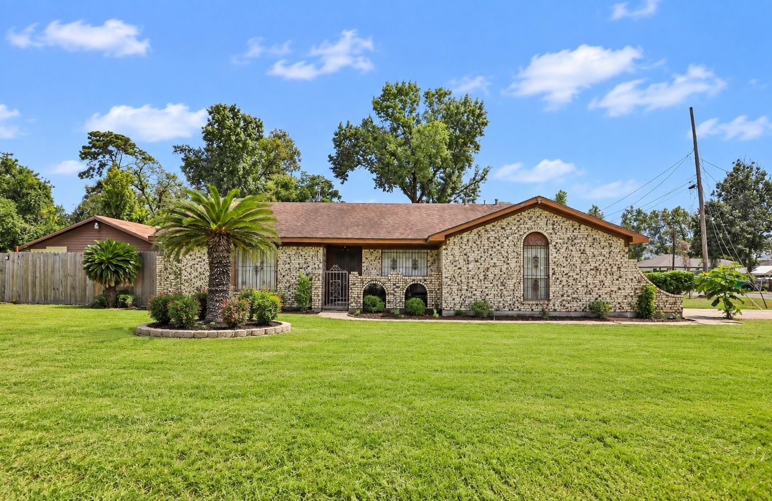 12803 Verdun Drive — photo