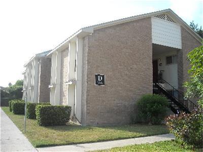 650 Raintree Path — photo