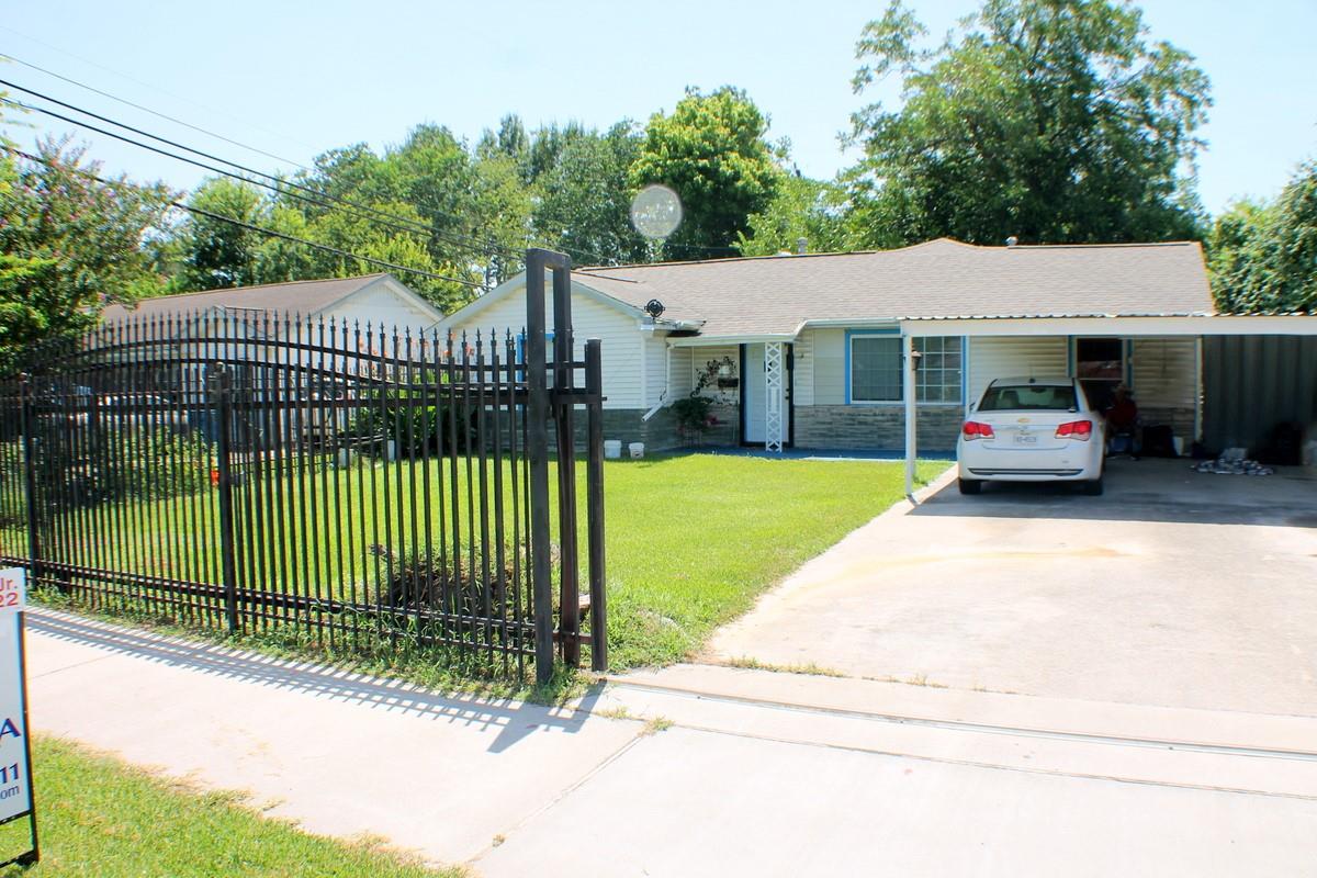 11125 Bentley Street — photo