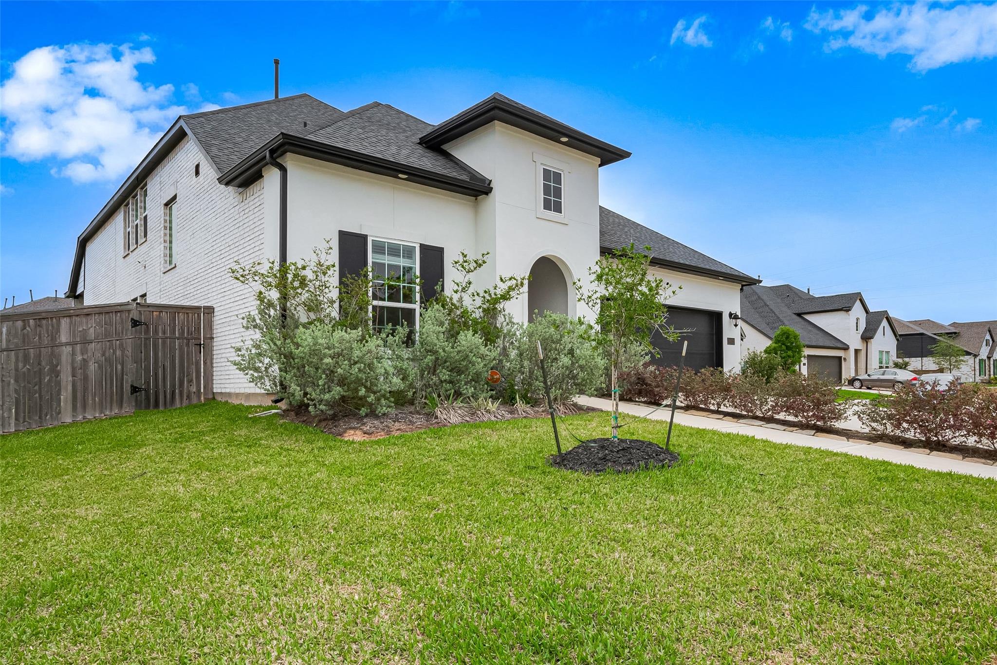 9603 Crescent Mill Drive — photo