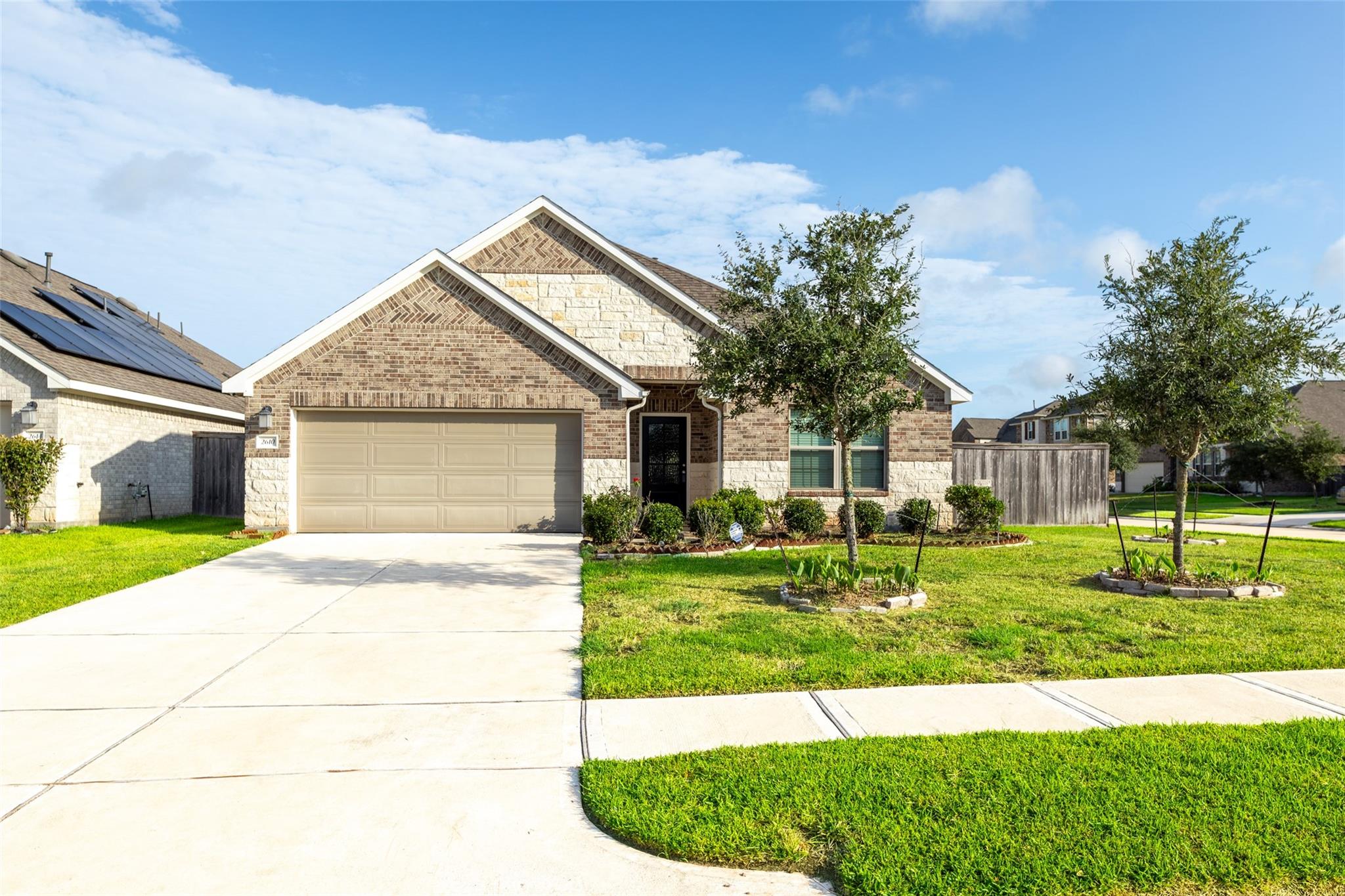 2610 Blue Abbot Drive — photo