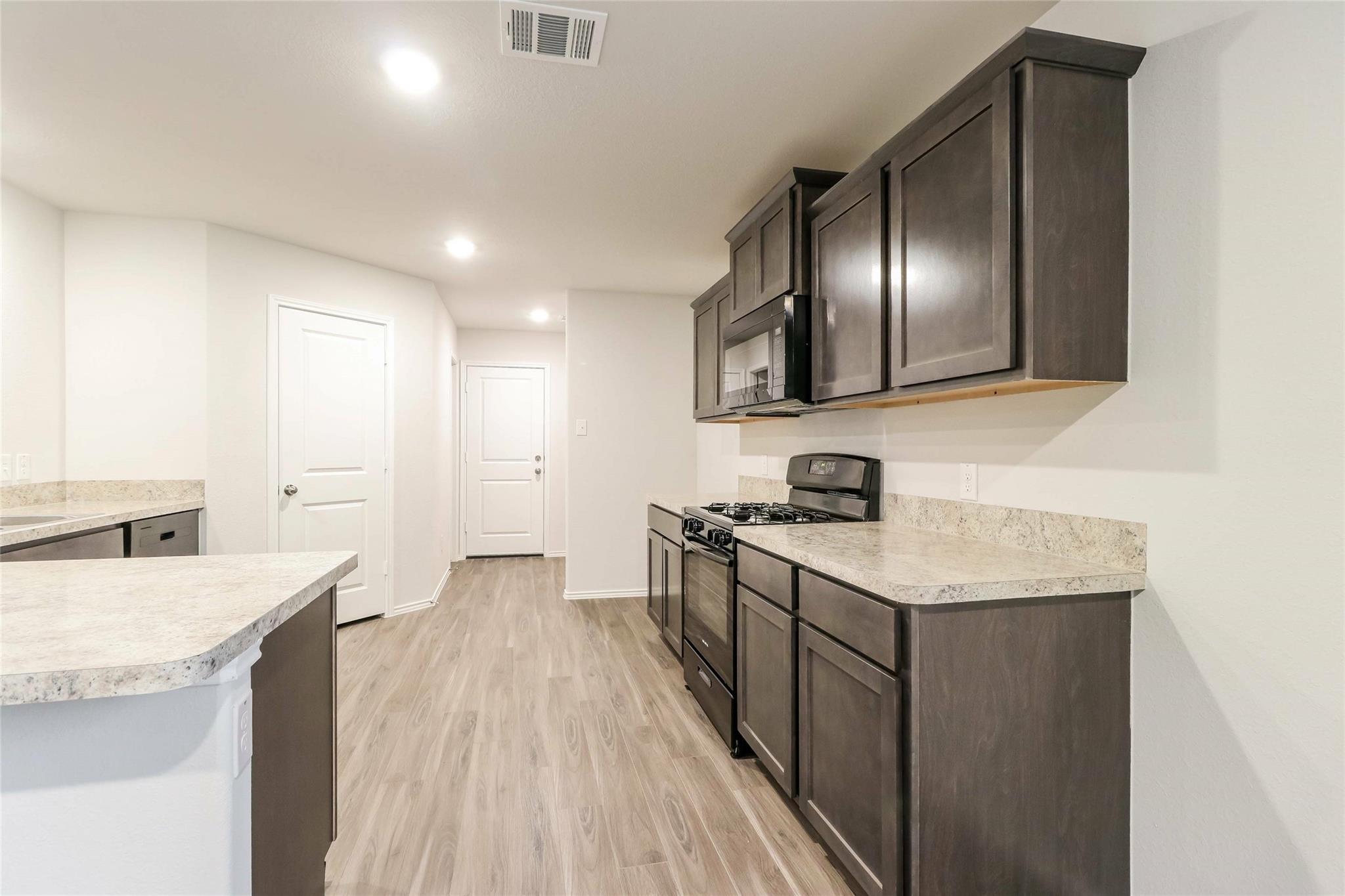 2538 Grayling Drive — photo
