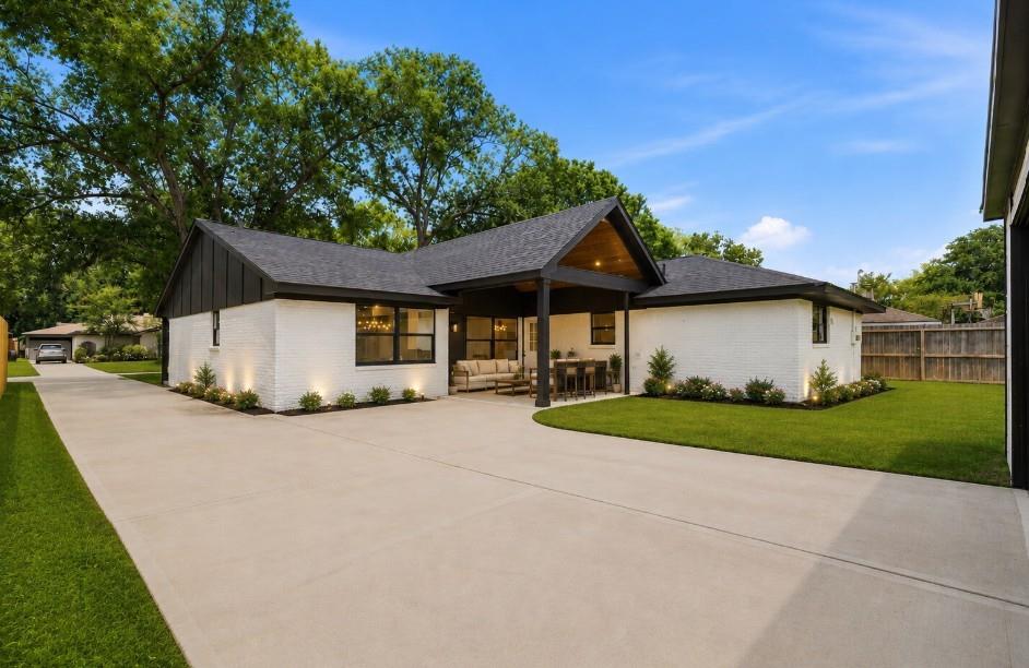 6139 Valkeith Drive — photo