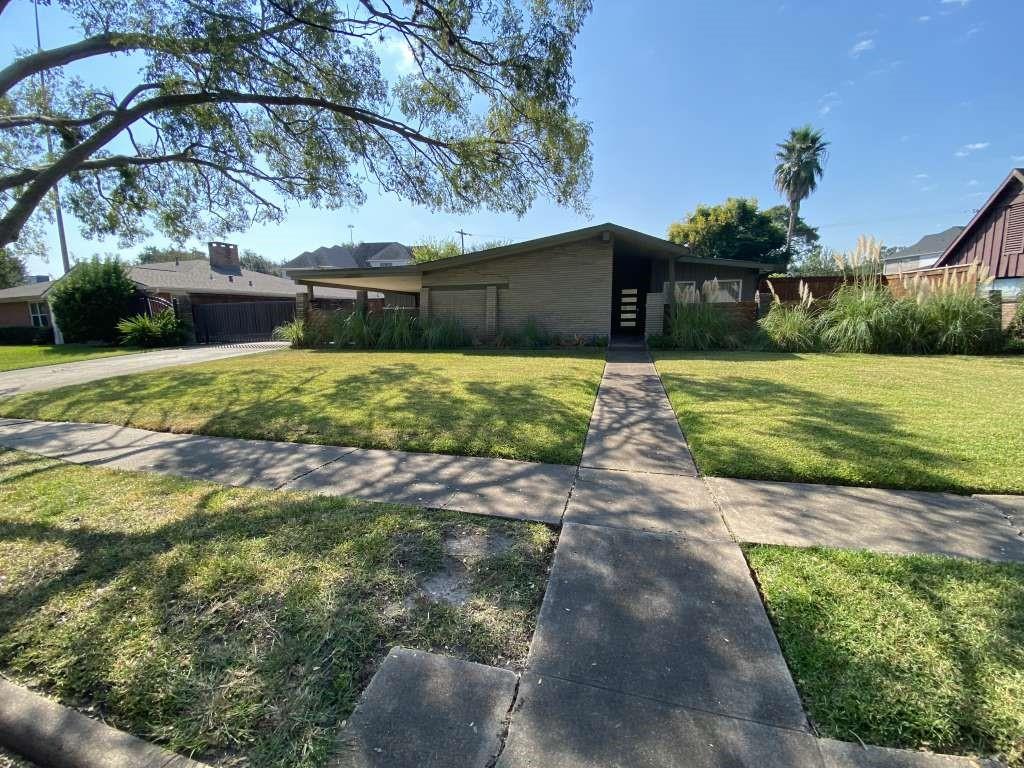 4711 Imogene Street — photo
