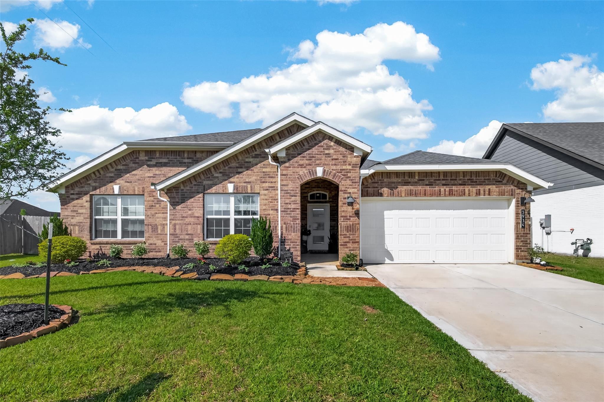 3934 Birtley Bend Way — photo