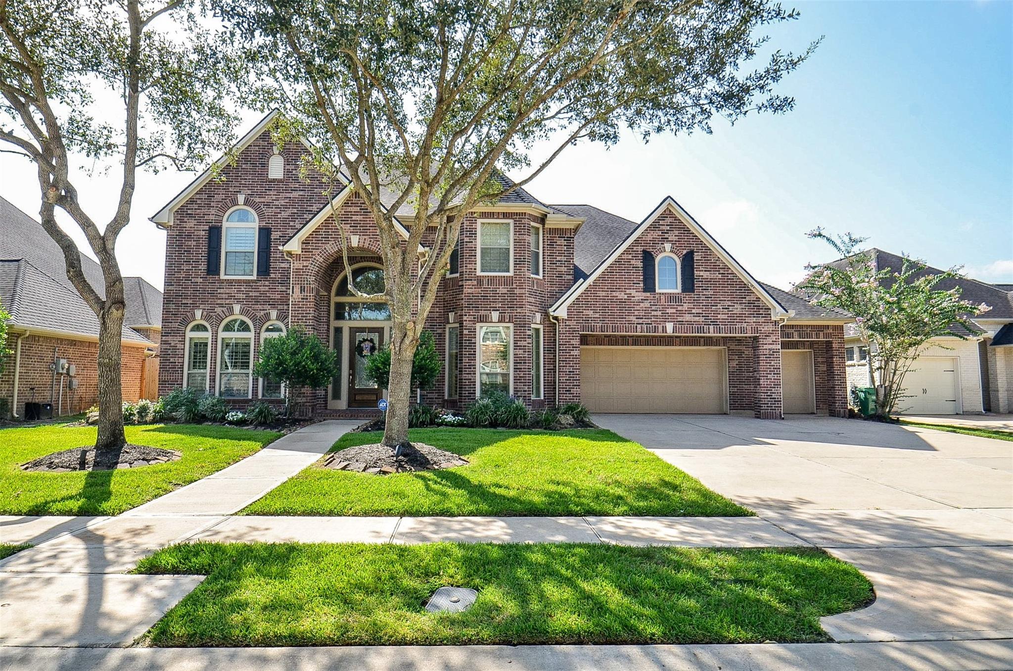 2239 Monarch Terrace Drive — photo