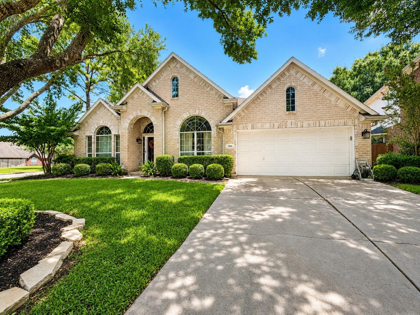 5810 Larch Leaf Lane — photo